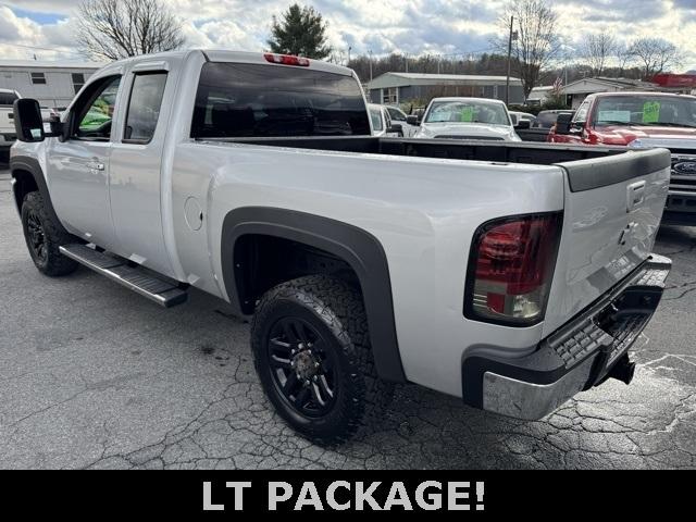 Chevrolet Silverado 2500HD 4WD Ext Cab 144.2" LTZ 2013