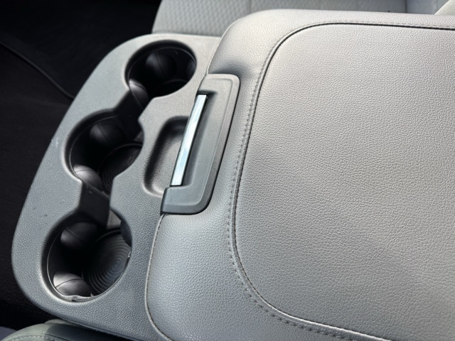 RAM 1500 Express 4x4 Reg Cab 6'4" Box 2018