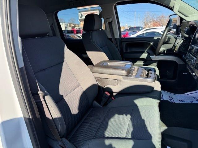 Chevrolet Silverado 3500HD Built After Aug 14 4WD Crew Cab 153.7" LT 2015