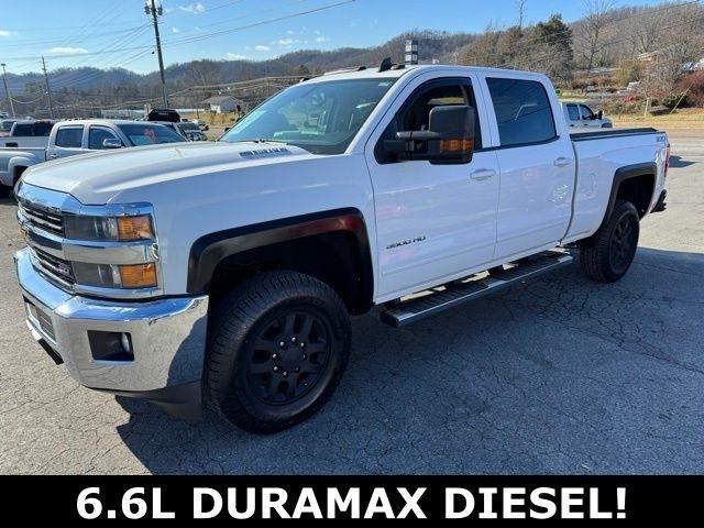Chevrolet Silverado 3500HD Built After Aug 14 4WD Crew Cab 153.7" LT 2015