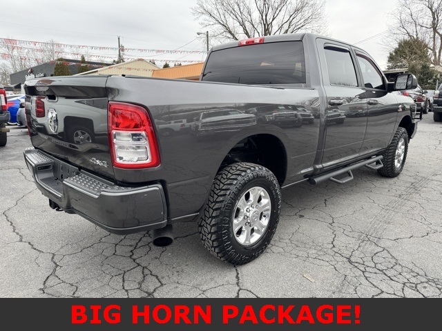 RAM 2500 Big Horn 4x4 Crew Cab 6'4" Box 2019