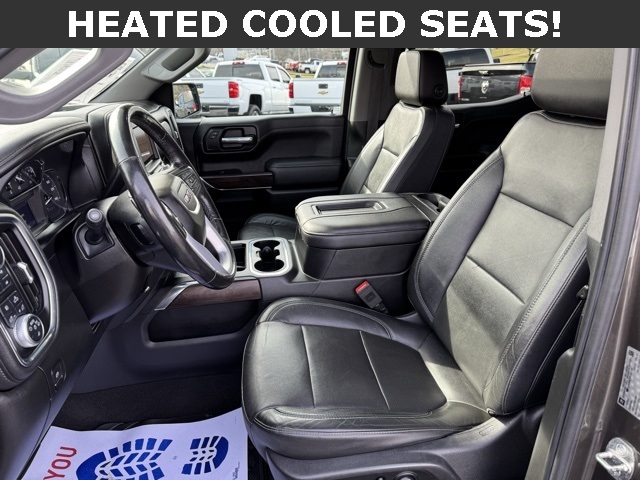 GMC Sierra 1500 4WD Crew Cab 147" SLT 2019