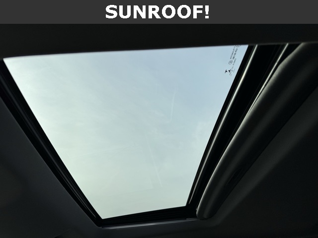 GMC Sierra 1500 4WD Crew Cab 147" SLT 2019