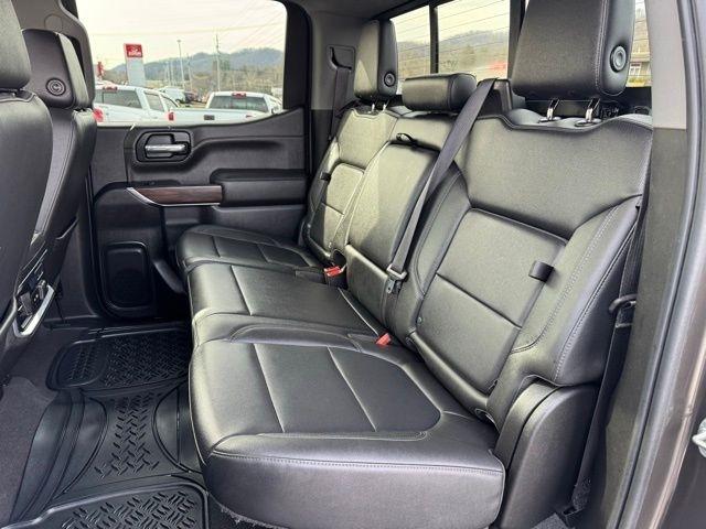 GMC Sierra 1500 4WD Crew Cab 147" SLT 2019
