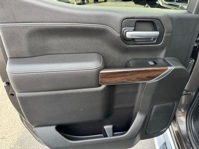 GMC Sierra 1500 4WD Crew Cab 147" SLT 2019