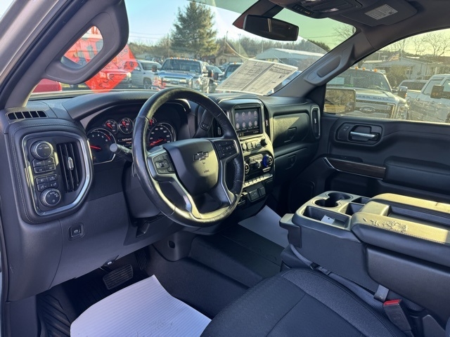 Chevrolet Silverado 1500 4WD Crew Cab 147" RST 2020