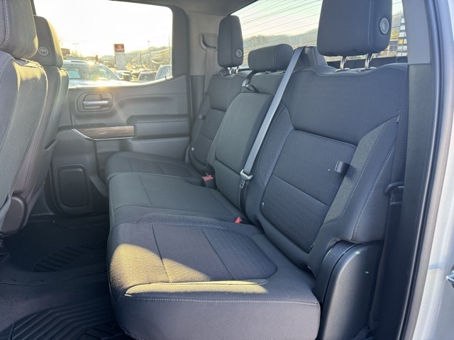 Chevrolet Silverado 1500 4WD Crew Cab 147" RST 2020