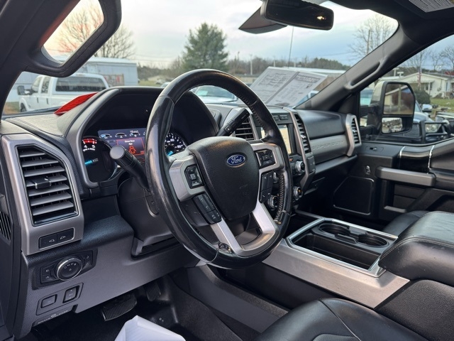 Ford Super Duty F-250 SRW Platinum 4WD Crew Cab 6.75' Box 2019