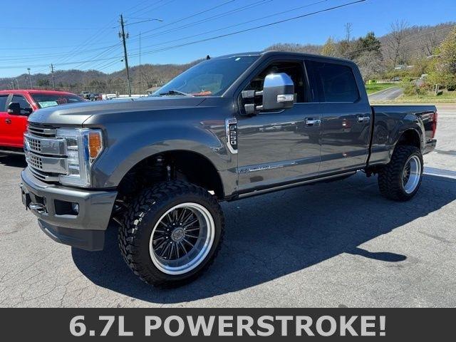 Ford Super Duty F-250 SRW Platinum 4WD Crew Cab 6.75' Box 2019