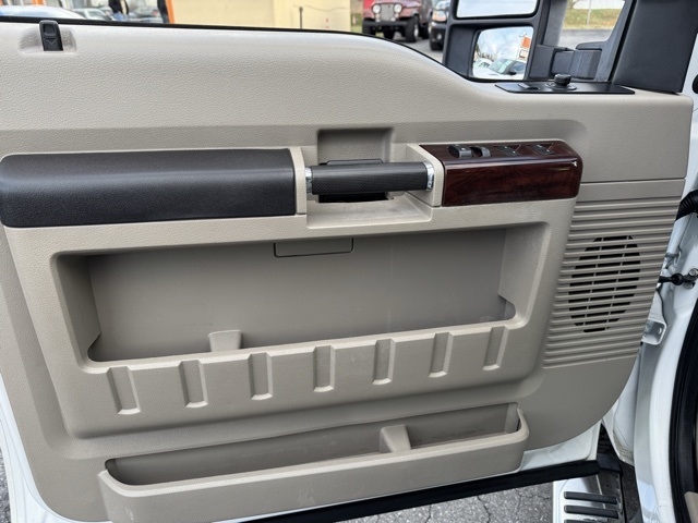 Ford Super Duty F-250 SRW 4WD Crew Cab 156" Lariat 2010