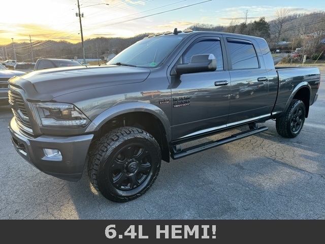 RAM 2500 Laramie 4x4 Mega Cab 6'4" Box 2018