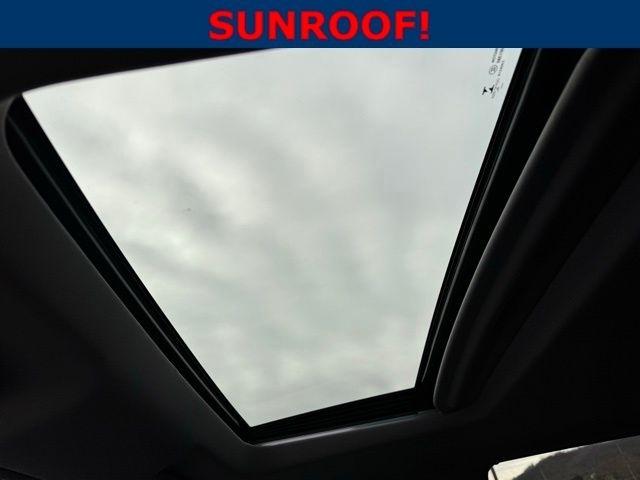 Chevrolet Silverado 1500 4WD Crew Cab 147" LT Trail Boss 2019