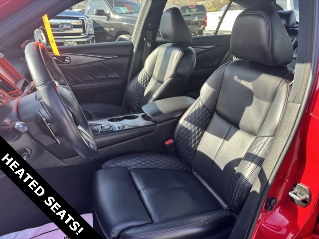 Infiniti Q50 Red Sport 400 AWD 2018