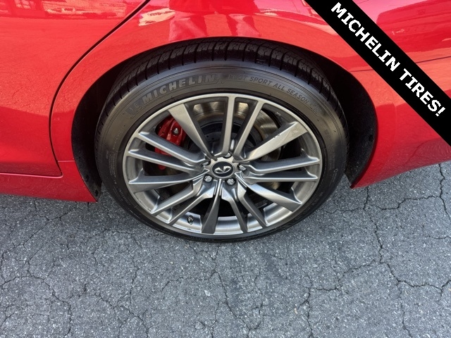 Infiniti Q50 Red Sport 400 AWD 2018