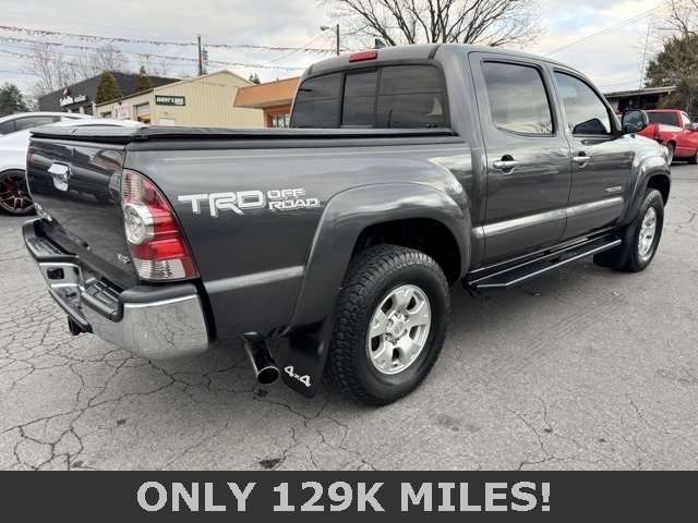 Toyota Tacoma 4WD Double Cab LB V6 AT TRD Off Road (Natl) 2015