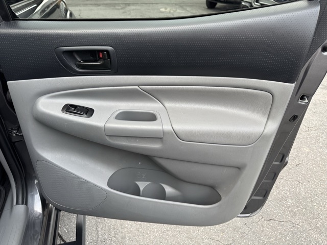 Toyota Tacoma 4WD Double Cab LB V6 AT TRD Off Road (Natl) 2015