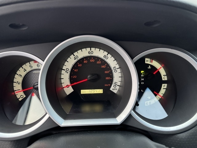 Toyota Tacoma 4WD Double Cab LB V6 AT TRD Off Road (Natl) 2015