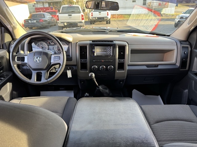 RAM 2500 4WD Crew Cab 149" ST 2011