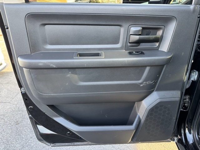 RAM 2500 4WD Crew Cab 149" ST 2011