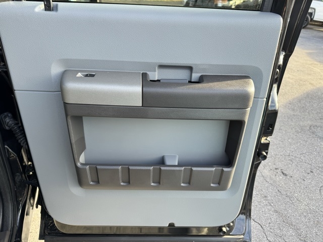 Ford Super Duty F-250 SRW 4WD Crew Cab 156" XLT 2012