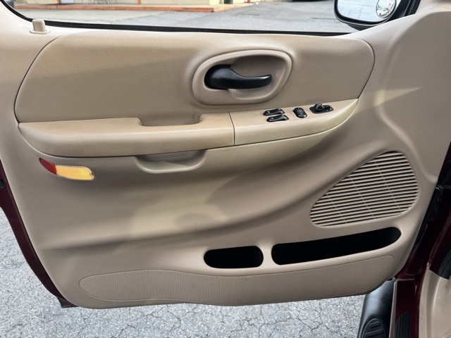 Ford F-150 Supercab 139" 4WD XLT 1999