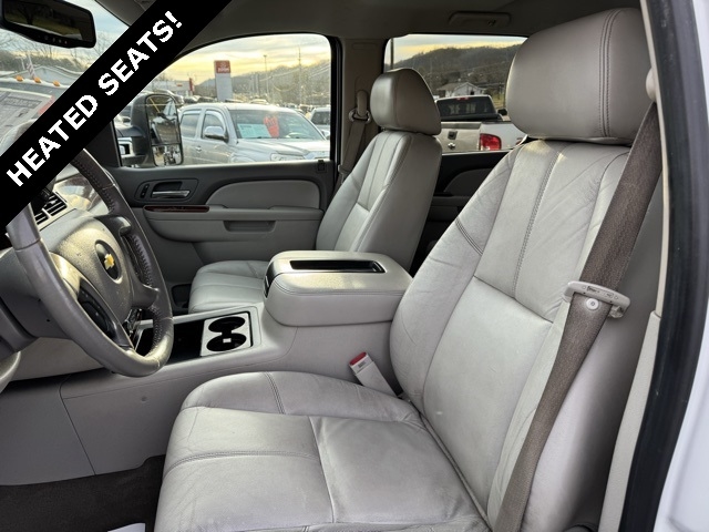 Chevrolet Silverado 3500HD 4WD Crew Cab 167.7" LTZ 2012