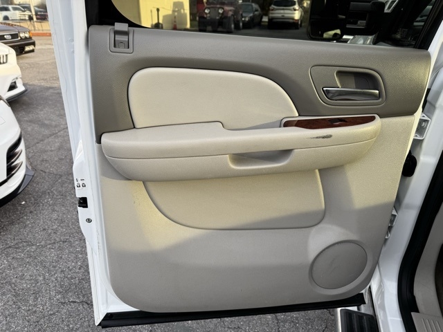 Chevrolet Silverado 3500HD 4WD Crew Cab 167.7" LTZ 2012