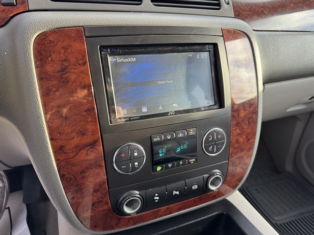 Chevrolet Silverado 3500HD 4WD Crew Cab 167.7" LTZ 2012