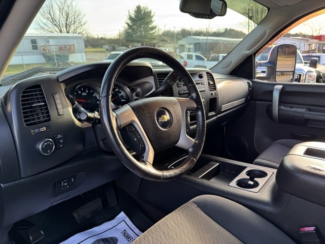 Chevrolet Silverado 2500HD 4WD Crew Cab 153" LT 2009