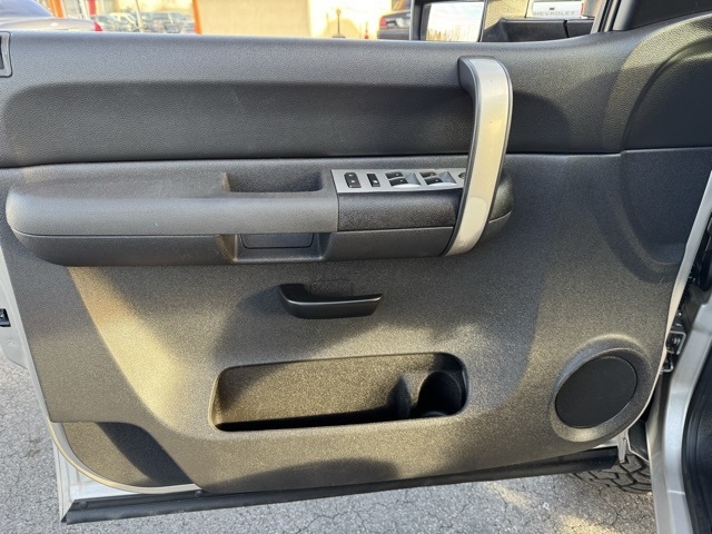 Chevrolet Silverado 2500HD 4WD Crew Cab 153" LT 2009