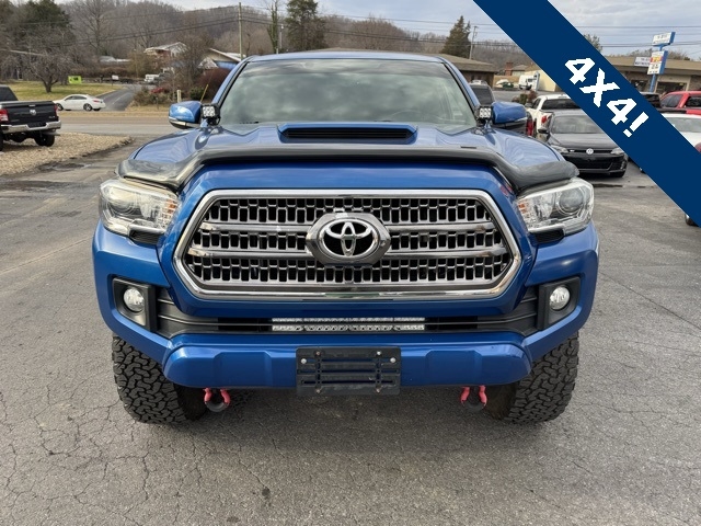 Toyota Tacoma 4WD Double Cab V6 MT TRD Off Road (Natl) 2016