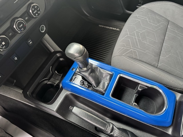 Toyota Tacoma 4WD Double Cab V6 MT TRD Off Road (Natl) 2016