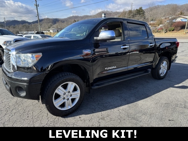Toyota Tundra 4WD Truck CrewMax 5.7L V8 6-Spd AT LTD (Natl) 2011