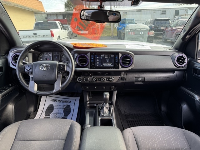 Toyota Tacoma TRD Off Road Double Cab 5' Bed V6 4x4 MT (Natl) 2017