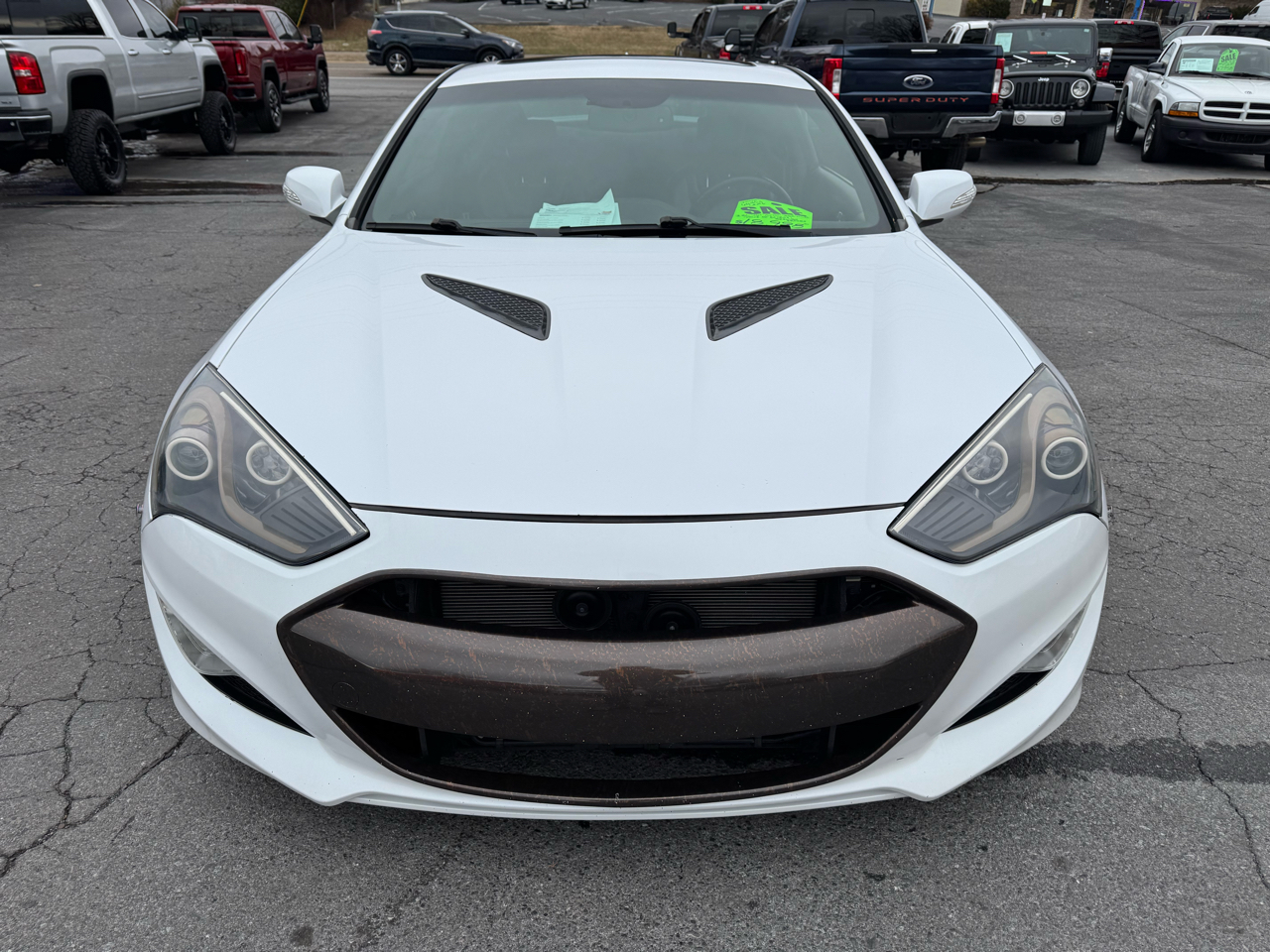 Hyundai Genesis Coupe 2dr 3.8L Auto Ultimate w/Black Seats 2016