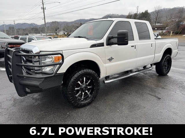 Ford Super Duty F-350 SRW 4WD Crew Cab 172" Lariat 2015