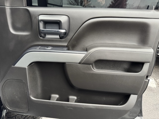 Chevrolet Silverado 2500HD 4WD Double Cab 144.2" LT 2015