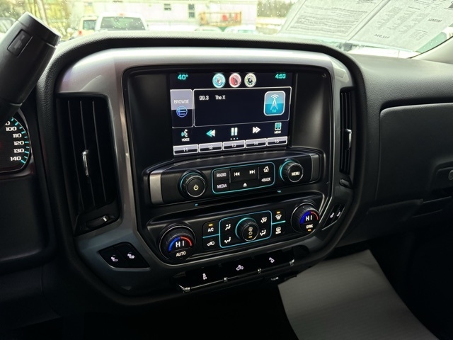 Chevrolet Silverado 2500HD 4WD Double Cab 144.2" LT 2015