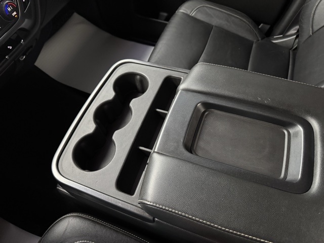 Chevrolet Silverado 2500HD 4WD Double Cab 144.2" LT 2015