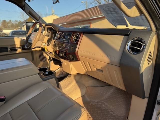 Ford Super Duty F-450 DRW 4WD Crew Cab 172" Lariat 2008