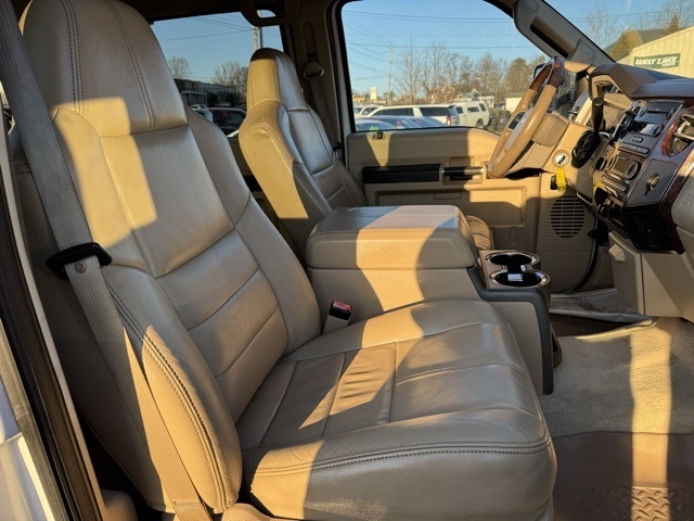 Ford Super Duty F-450 DRW 4WD Crew Cab 172" Lariat 2008