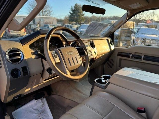 Ford Super Duty F-450 DRW 4WD Crew Cab 172" Lariat 2008