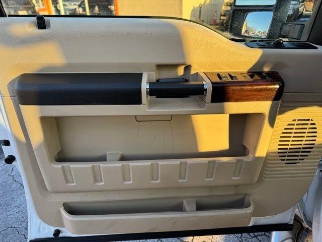 Ford Super Duty F-450 DRW 4WD Crew Cab 172" Lariat 2008