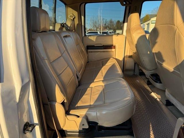 Ford Super Duty F-450 DRW 4WD Crew Cab 172" Lariat 2008