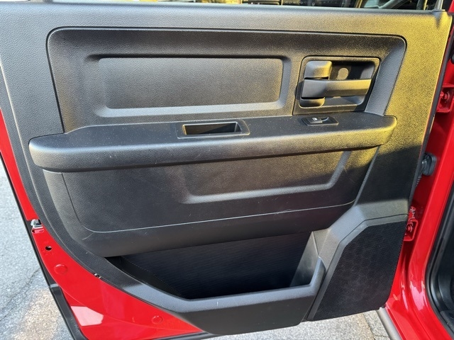 RAM 2500 4WD Crew Cab 149" Tradesman 2015