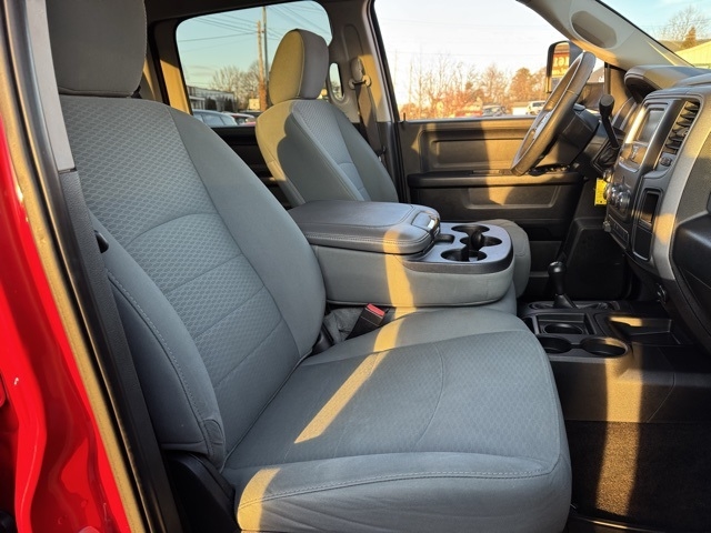 RAM 2500 4WD Crew Cab 149" Tradesman 2015