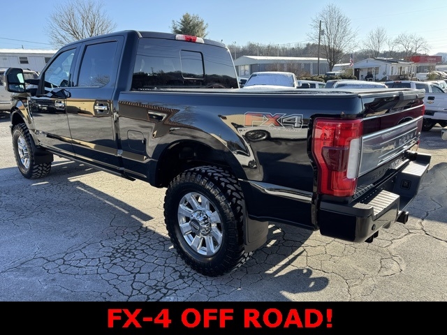 Ford Super Duty F-350 SRW Platinum 4WD Crew Cab 6.75' Box 2019
