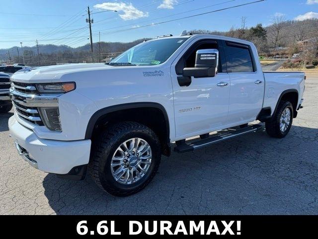 Chevrolet Silverado 2500HD 4WD Crew Cab 159" High Country 2020