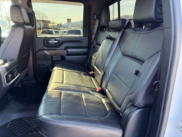 Chevrolet Silverado 2500HD 4WD Crew Cab 159" High Country 2020