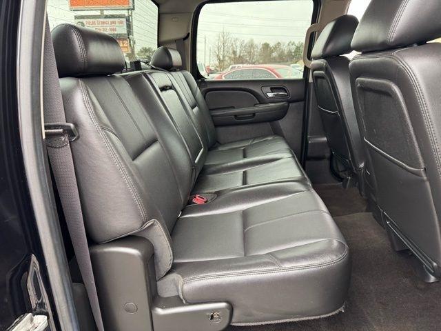 Chevrolet Silverado 2500HD 4WD Crew Cab 153.7" LTZ 2013